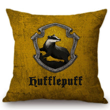 Load image into Gallery viewer, Harry Potter - Hogwarts House Pillow